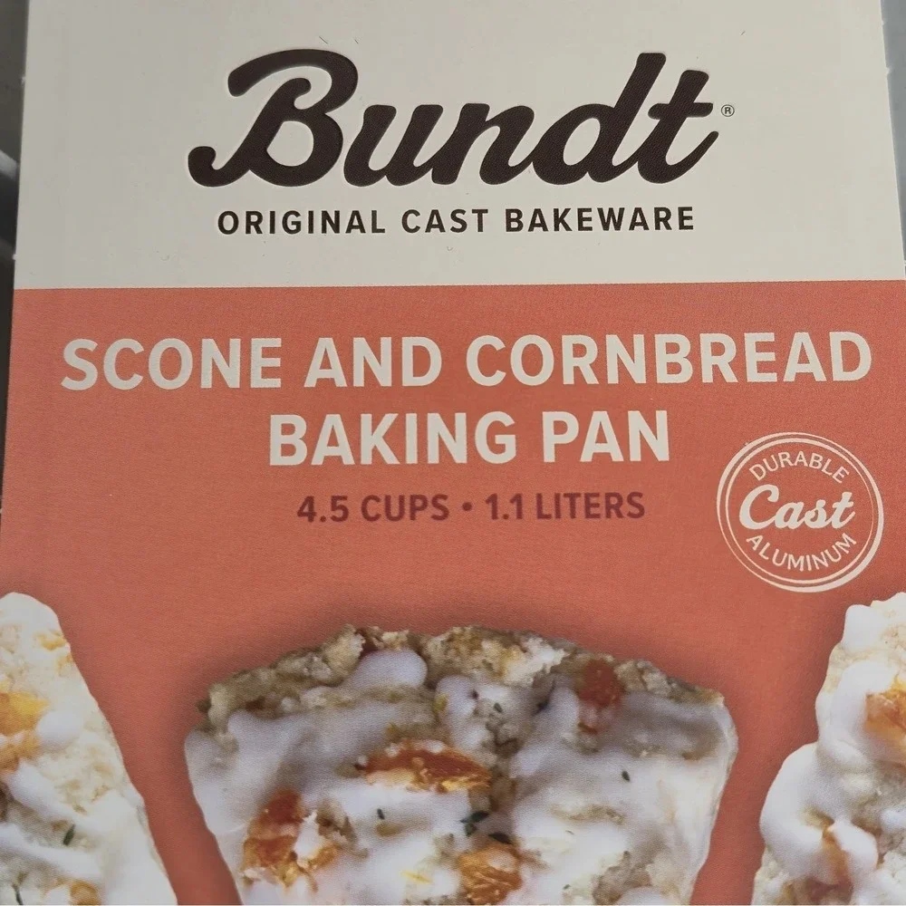 Nordic Ware Scottish Scone and Cornbread Pan Non Stick Cast Aluminum USA New